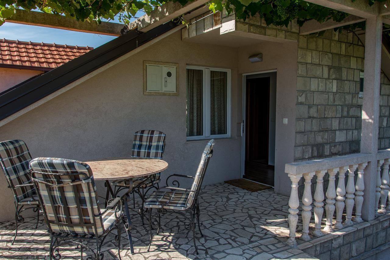 Apartmani Mendula Budva Exterior foto